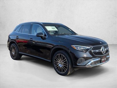 Certified 2026 Mercedes-Benz GLC 300 4MATIC image 7