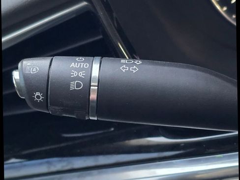 Used 2020 Cadillac XT6 Premium Luxury image 26