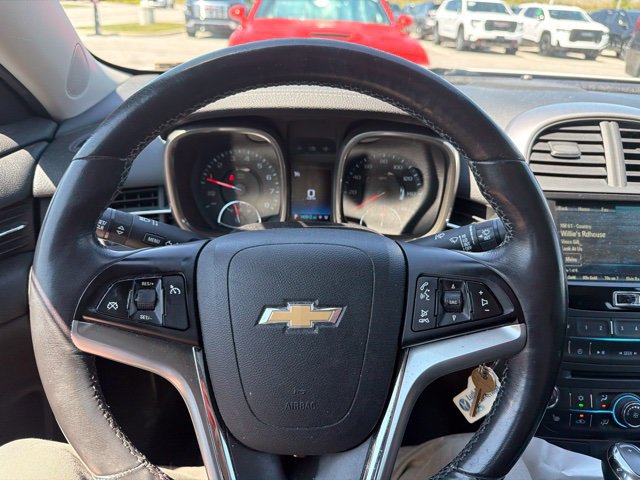 Used 2015 Chevrolet Malibu LT w/ Leather Package FWD image 10