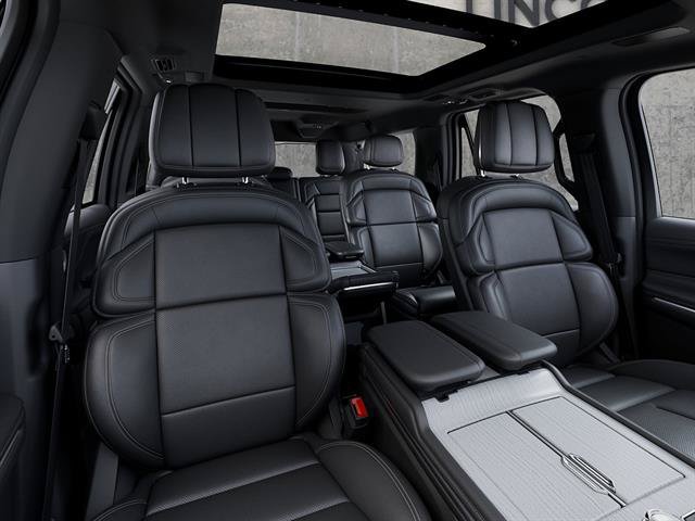 New 2027 Lincoln Navigator L Reserve w/ Jet Appearance Package AWD/4WD image 10