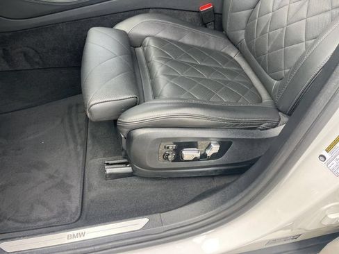 Used 2024 BMW X5 sDrive40i RWD image 8
