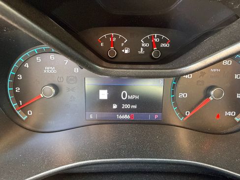 Used 2020 Chevrolet Colorado Z71 RWD image 22