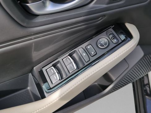 Used 2024 Honda Accord Touring image 17