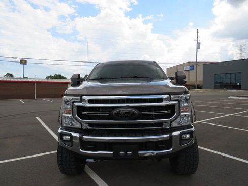 Used 2020 Ford F250 Lariat w/ Lariat Ultimate Package image 3