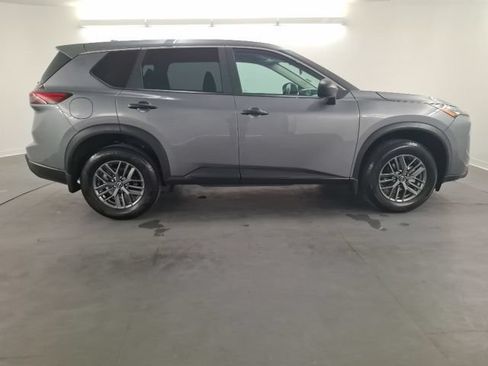 Used 2026 Nissan Rogue S FWD image 10