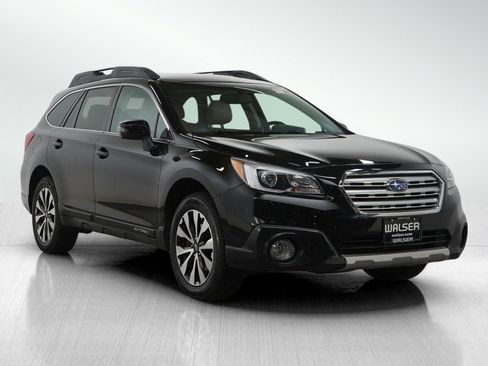 Used 2015 Subaru Outback 3.6R Limited image 7