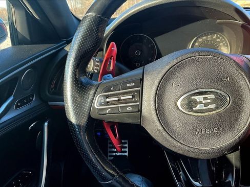 Used 2021 Kia Stinger GT1 image 15