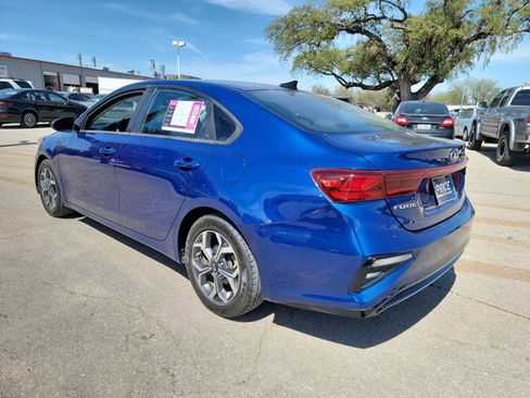 Used 2020 Kia Forte LXS image 7