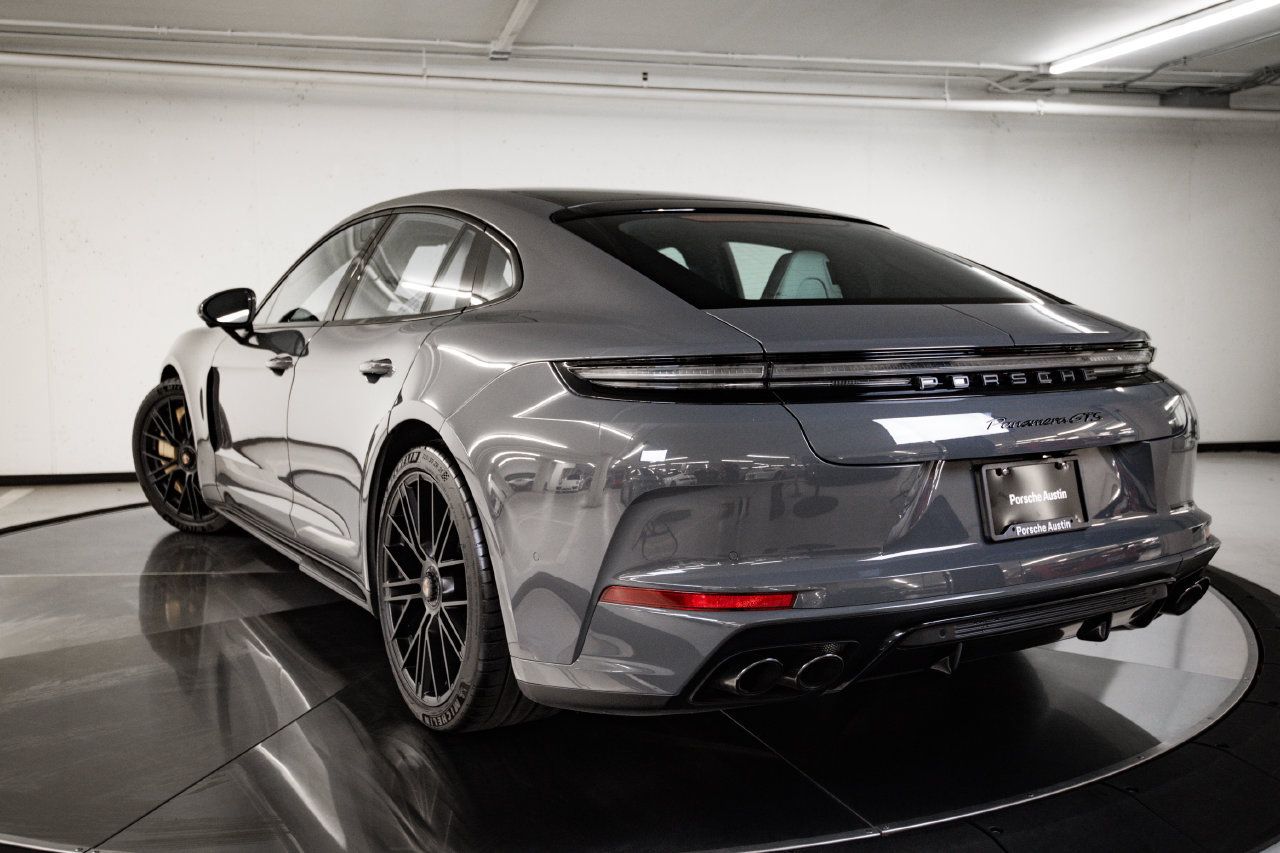 Certified 2026 Porsche Panamera GTS AWD/4WD image 3