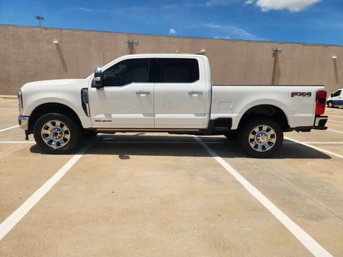 Used 2025 Ford F250 King Ranch w/ Chrome Package AWD/4WD image 4