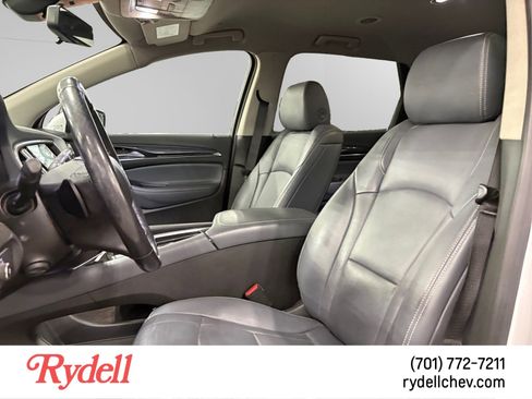 Used 2021 Buick Enclave Premium w/ Surround and Sites Package AWD/4WD image 5