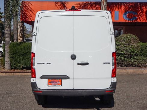 Used 2021 Mercedes-Benz Sprinter 1500 image 7
