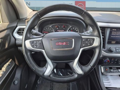 Used 2023 GMC Acadia SLT AWD/4WD image 15