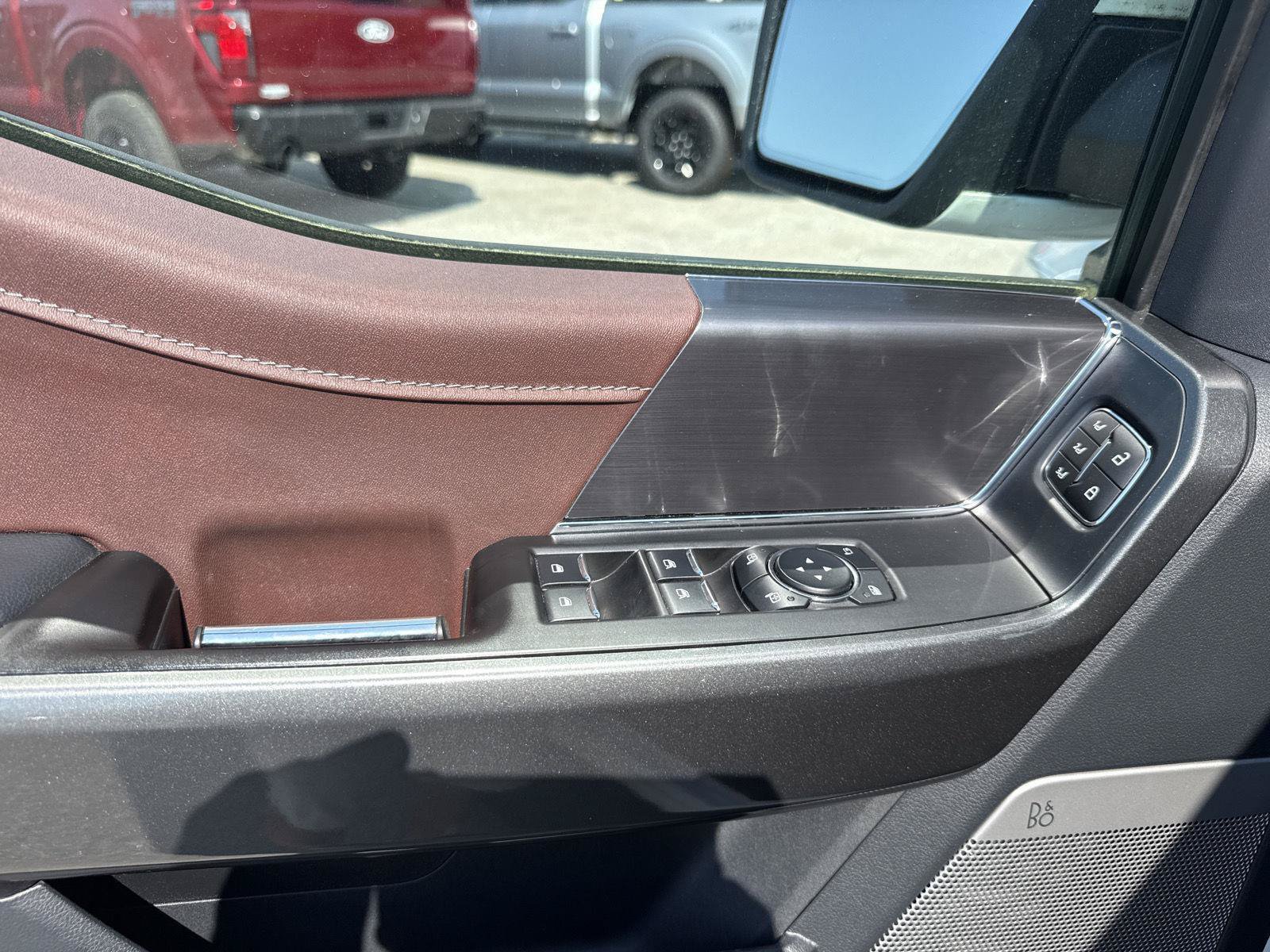 Used 2023 Ford F150 Lariat AWD/4WD image 18