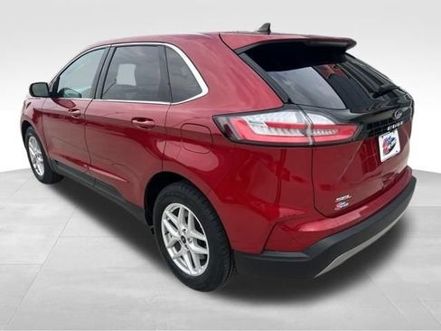 Used 2023 Ford Edge SEL AWD/4WD image 4