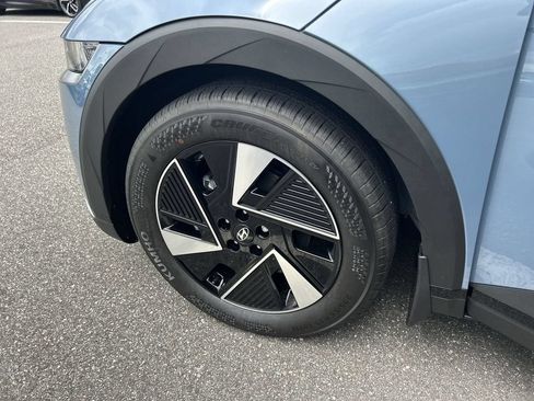 New 2025 Hyundai Ioniq 5 SE RWD image 32