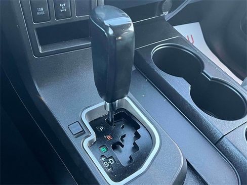 Used 2018 Toyota Sequoia SR5 image 32