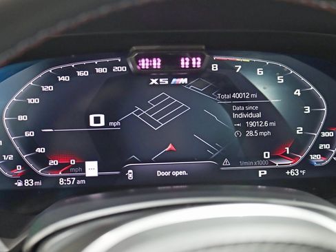 Used 2022 BMW X5 M w/ Competition Package 2 image 17