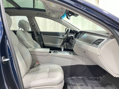 Used 2019 Genesis G80 5.0 Ultimate image 31
