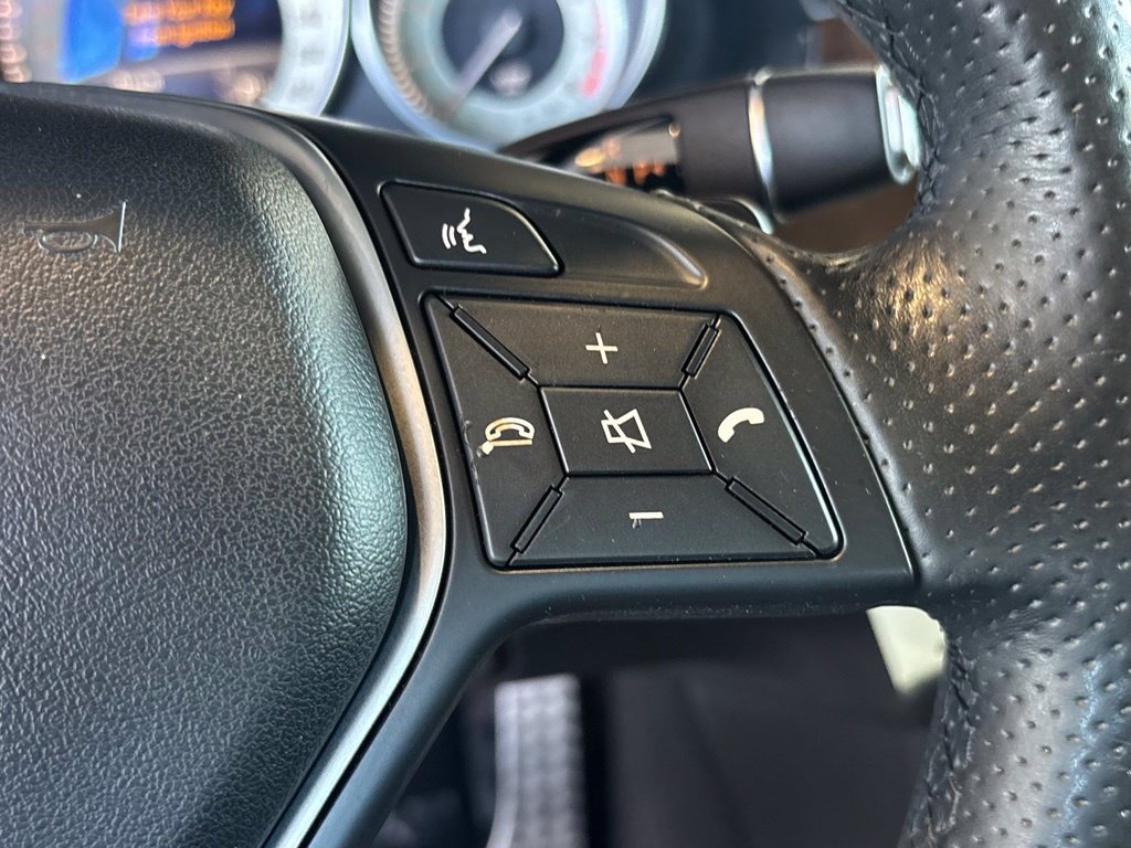 Used 2016 Mercedes-Benz E 350 Sedan image 19