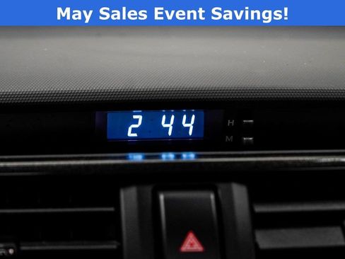 Used 2023 Toyota 4Runner TRD Off-Road Premium w/ Moonroof Package AWD/4WD image 28