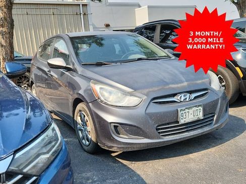 Used 2012 Hyundai Accent GS FWD image 1