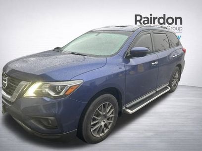 Used 2018 Nissan Pathfinder SV