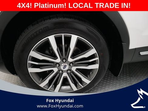 Used 2018 Ford Explorer Platinum AWD/4WD image 28