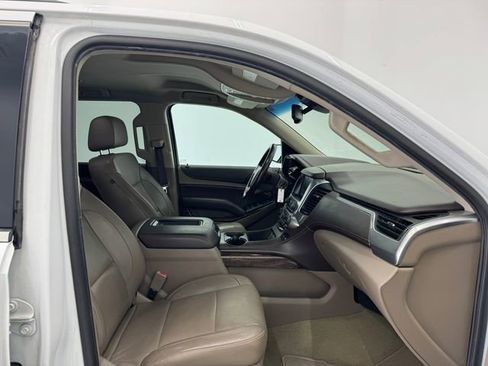 Used 2018 Chevrolet Tahoe LT image 16