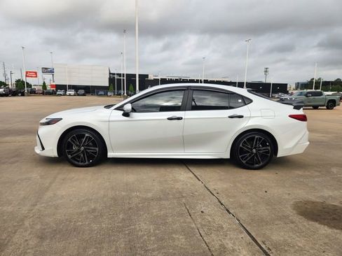 Certified 2025 Toyota Camry XSE w/ Premium Plus Package image 4