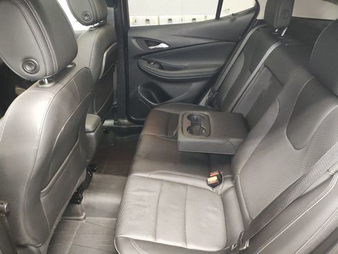 Used 2022 Buick Encore GX Essence w/ Experience Buick Package image 28