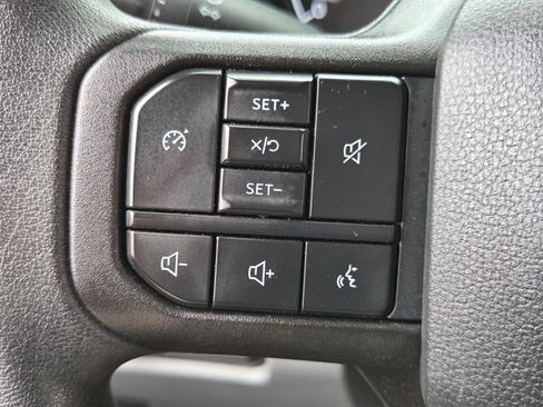 Used 2025 Ford F250 XLT image 33