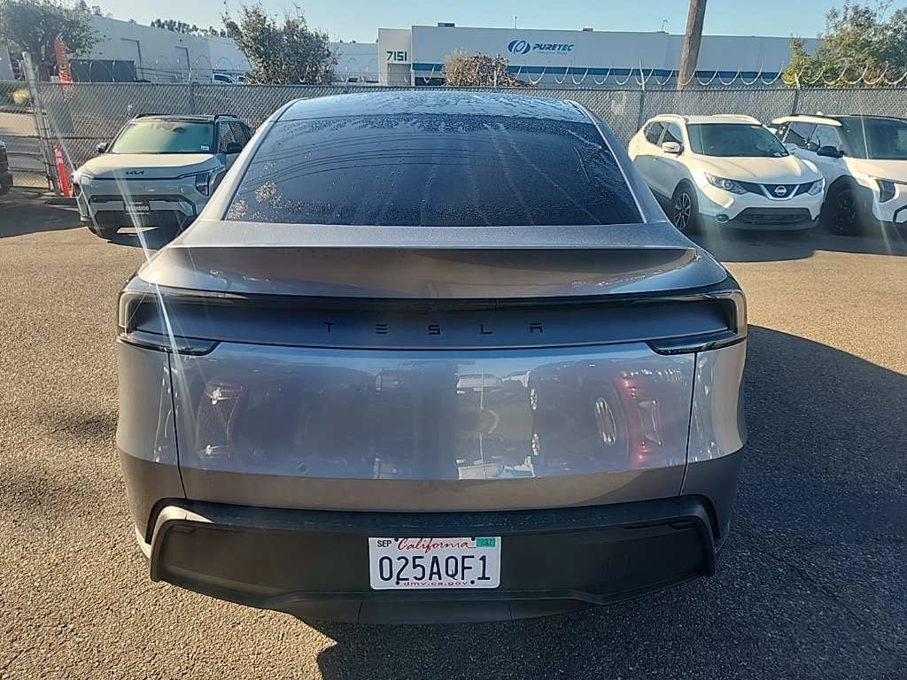 Used 2026 Tesla Model Y Long Range RWD image 11