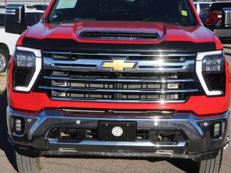 Used 2024 Chevrolet Silverado 3500 LTZ w/ LTZ Convenience Package video 2