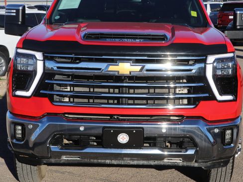 Used 2024 Chevrolet Silverado 3500 LTZ w/ LTZ Convenience Package image 2