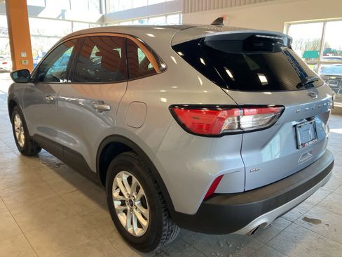 Used 2022 Ford Escape SE w/ Convenience Package image 7