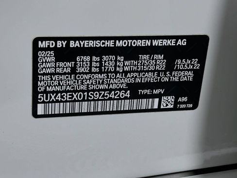 Used 2025 BMW X6 M60i AWD/4WD image 34