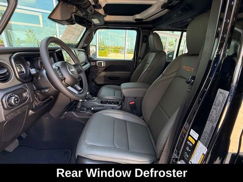 New 2026 Jeep Gladiator Mojave AWD/4WD image 10