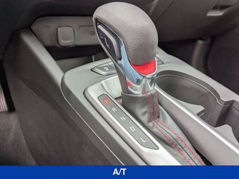 New 2026 Chevrolet Trax RS w/ Sunroof Package image 25