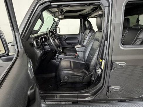Used 2022 Jeep Gladiator Sport AWD/4WD image 8