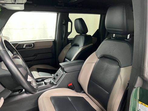 Used 2024 Ford Bronco Wildtrak AWD/4WD image 9