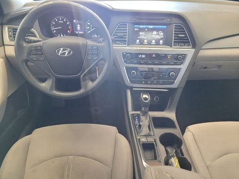 Used 2016 Hyundai Sonata SE FWD image 22