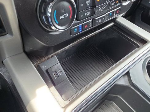Certified 2021 Ford F250 Lariat AWD/4WD image 26