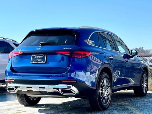 Certified 2025 Mercedes-Benz GLC 300 4MATIC image 7