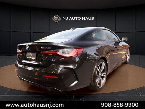 Used 2023 BMW M440i Coupe w/ Premium Package RWD image 13