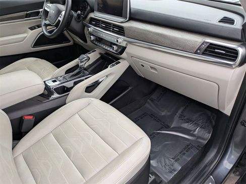 Used 2022 Kia Telluride SX w/ SX Prestige Package image 27