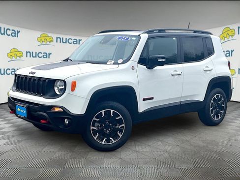 Used 2023 Jeep Renegade Trailhawk image 3