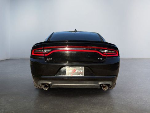Used 2017 Dodge Charger R/T RWD image 14