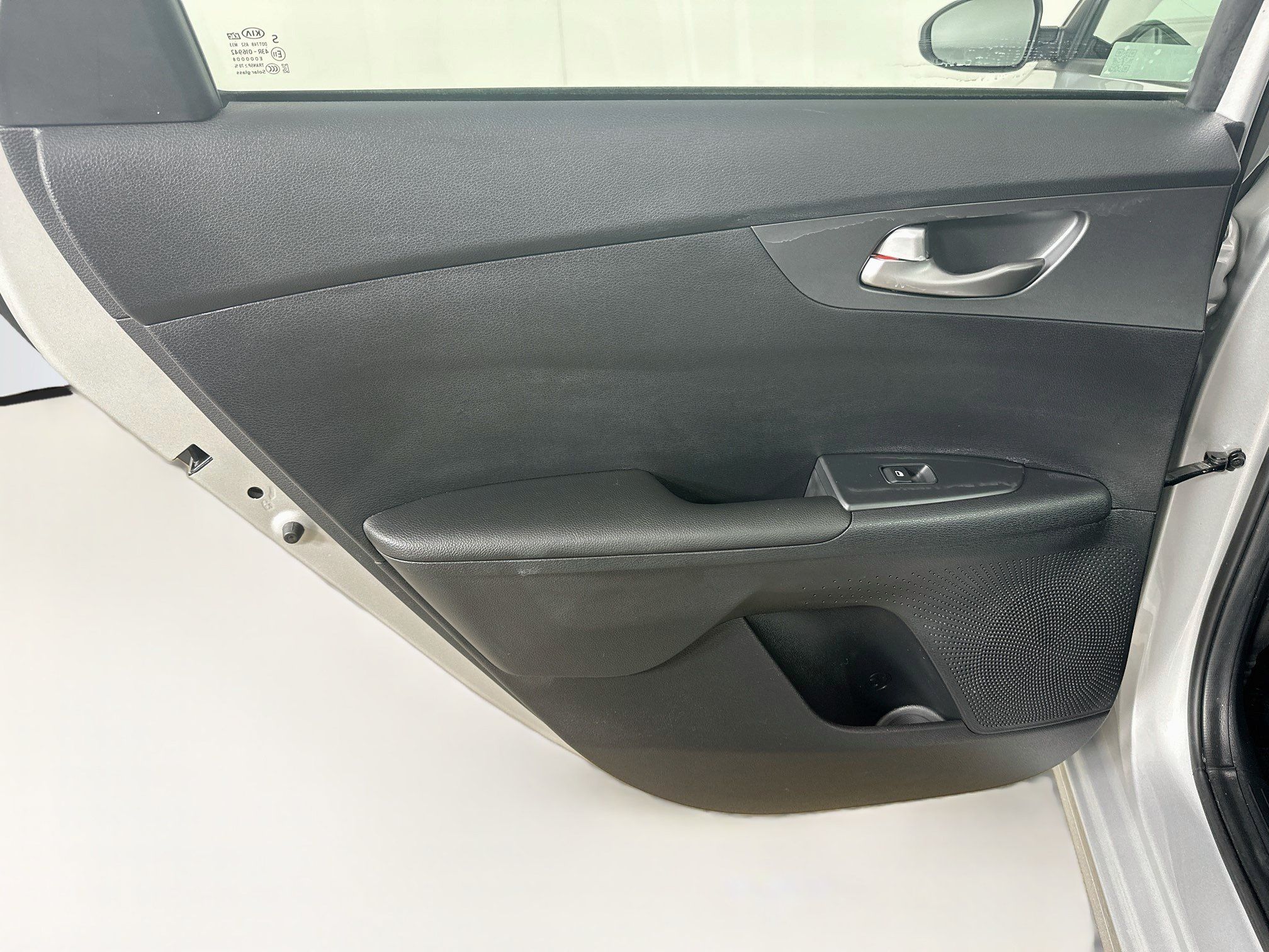 Used 2020 Kia Forte LXS FWD image 25