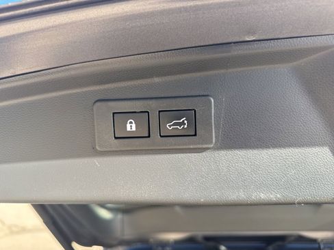 Used 2023 Subaru Outback Wilderness image 27